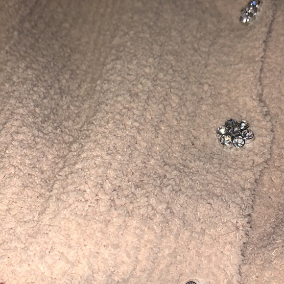 Sweater - Picture 5 of 6